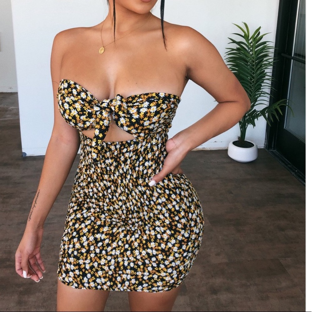 Floral  Dress(Black/Yellow)